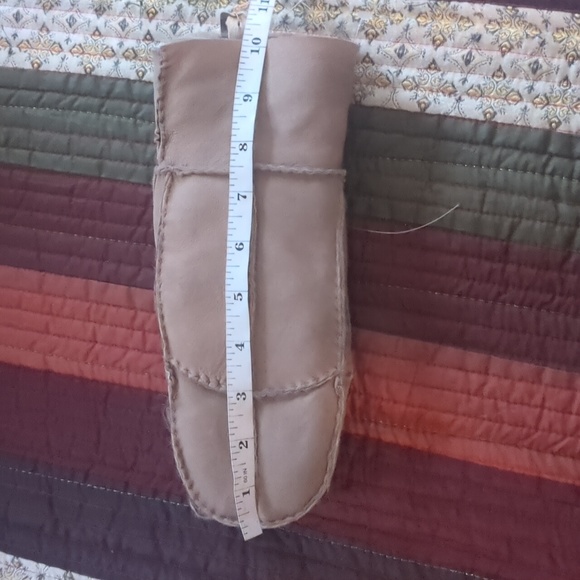 PORTOLANO* taupe suede shearling lined winter mittens size M ladies NWOT - Picture 9 of 9